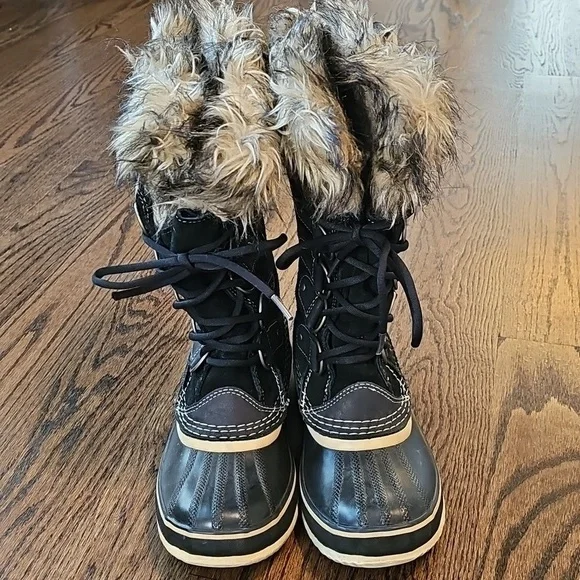 Sorel Joan Of Arctic Black Faux Fur Insulated Waterproof Winter Boots - Picture 3 of 12